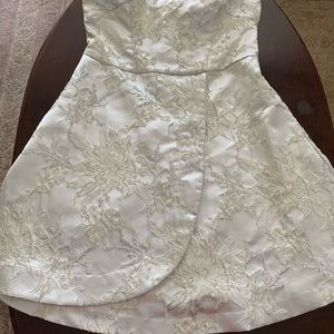 RW&CO SZ12-Strapless Dress